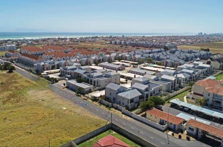 To Let 2 Bedroom Property for Rent in Gordons Bay Central Western Cape